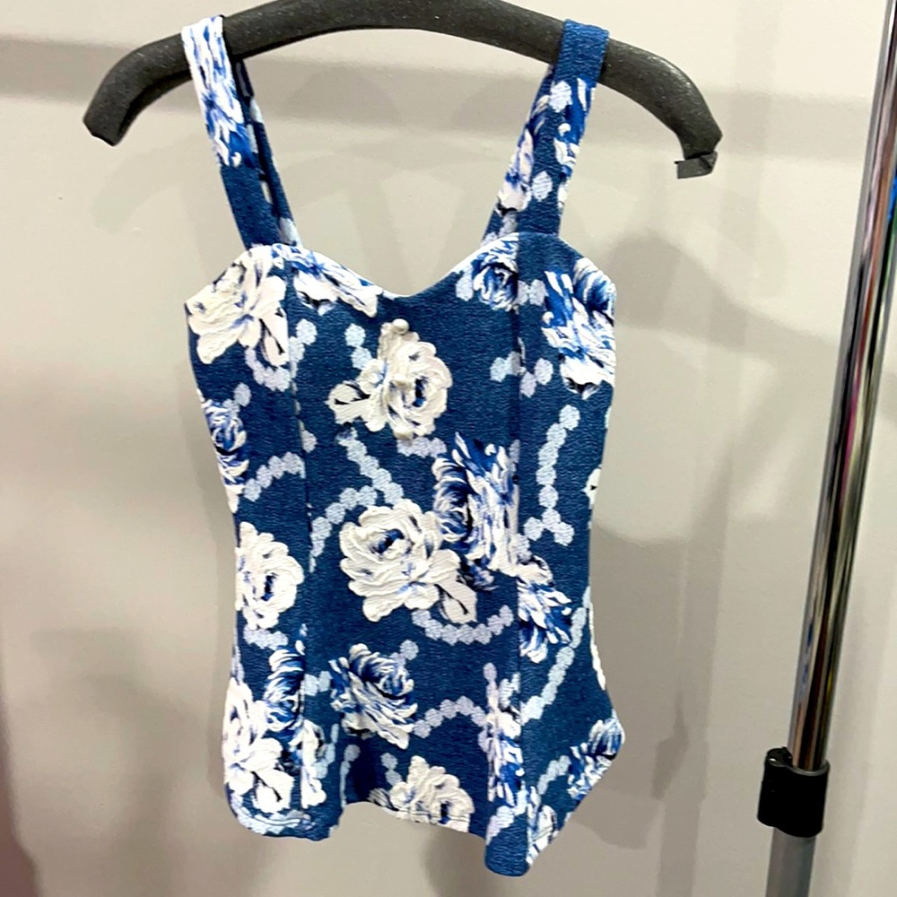 Papaya Buttoned Flowered Tank Top